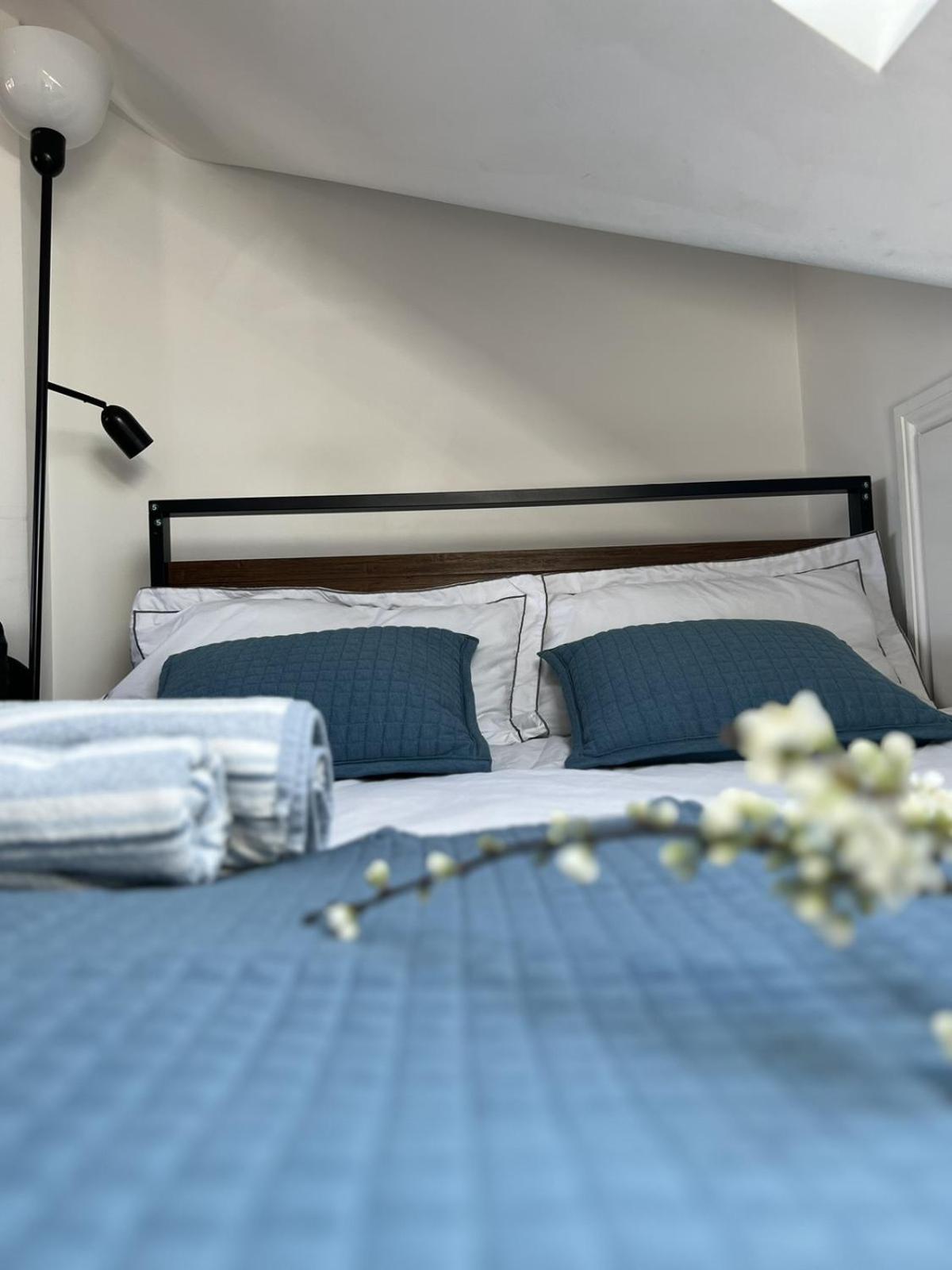 4 Wharncliffe Drive Hotel Hanwell Luaran gambar